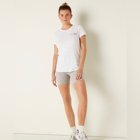 VS Pink Perfect Tee Optic White Rainbow Gradient & Dreamy Pink Seamless Leggings - Picture 4 of 10